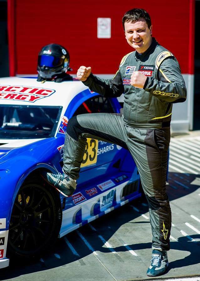 Антон Немкин, экипаж 83, MOTOR SHARKS, автомобиль Mercedes AMG-GT 4, класс GT: серебряный призер зачета Semi-Pro в Кубке
России Mitjet 2L 2017
- призер и победитель гонок Porsche Sport
Challenge
- в текущем сезоне - участник Кубка
России Mitjet 2L Команда Motor Sharks была основана в 2018 году.
Она представлена тремя прототипами в
Кубке России Mitjet 2L, с автомобилем GT4
будет выступать впервые. Миссией
команды является наивысший в России
стандарт сервиса - как по уровню
комфорта для пилотов, так и по
технической подготовке автомобилей. На
Russian Endurance Challenge гости команды смогут
убедиться в презентабельности и
вниманию к деталям. Руководитель
команды - Иван Лукашевич, пилот и
спортивный менеджер с 18-летним опытом
работы в гонках, в том числе в Европе и
мире.